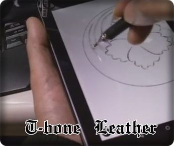 動画：タブレットで唐草カービング図案描き